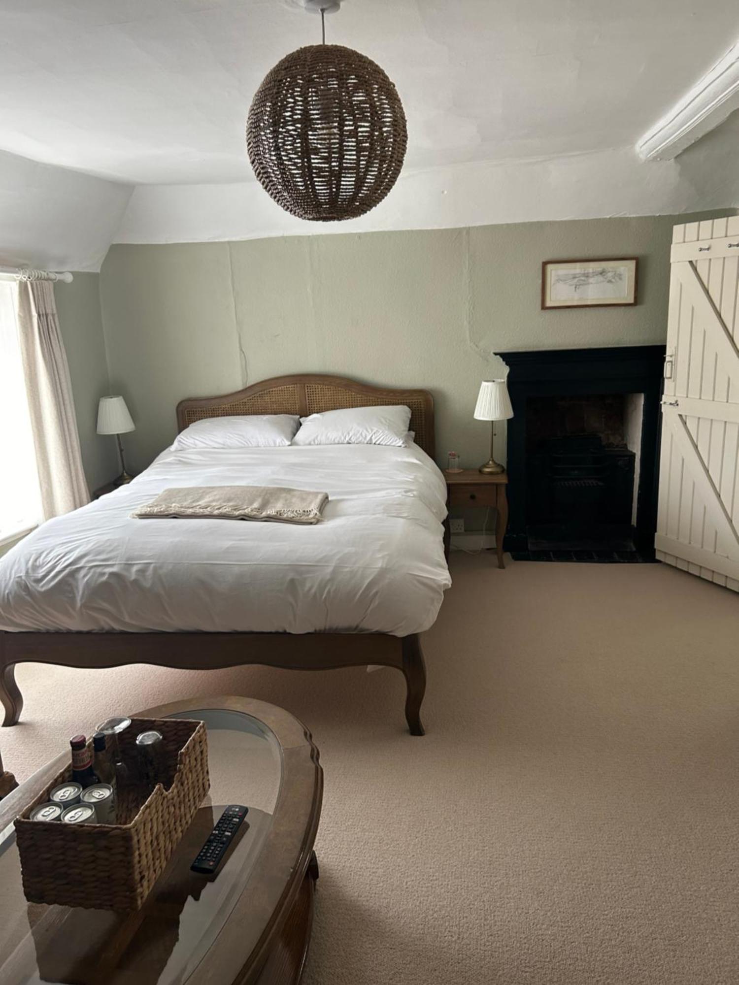 The White Horse Hotel Faversham Bagian luar foto