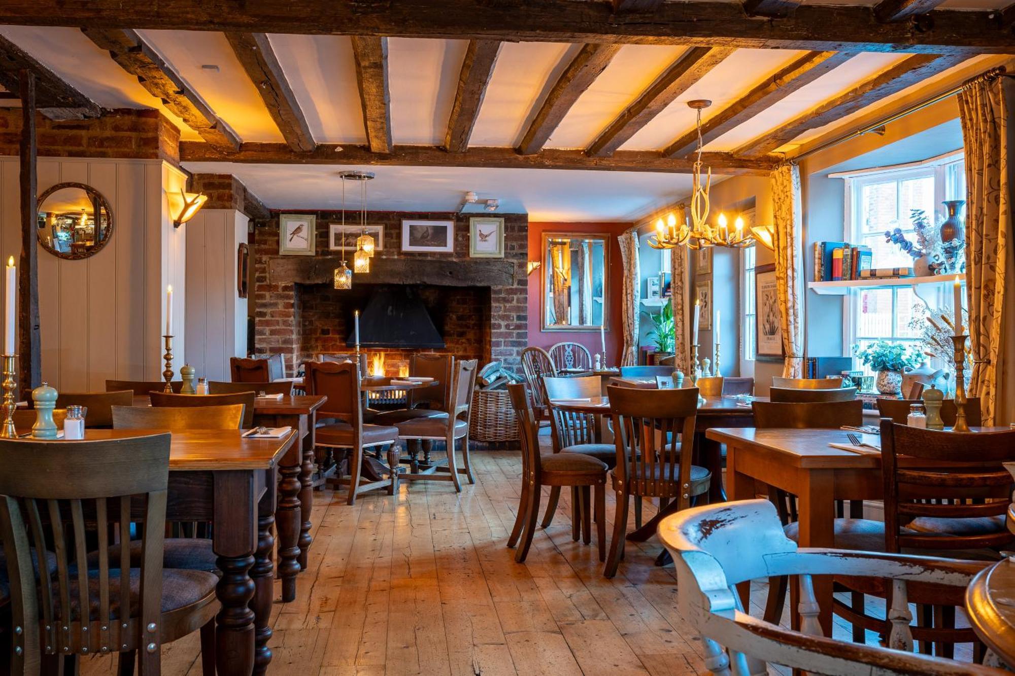 The White Horse Hotel Faversham Bagian luar foto